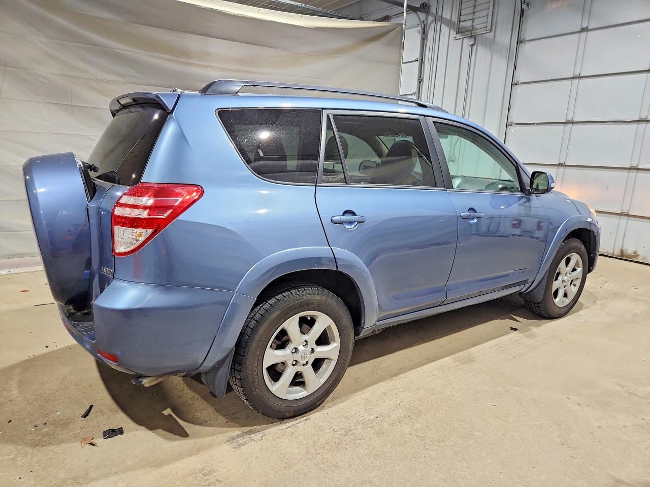 2012 Toyota Rav4 Limited - Image 3