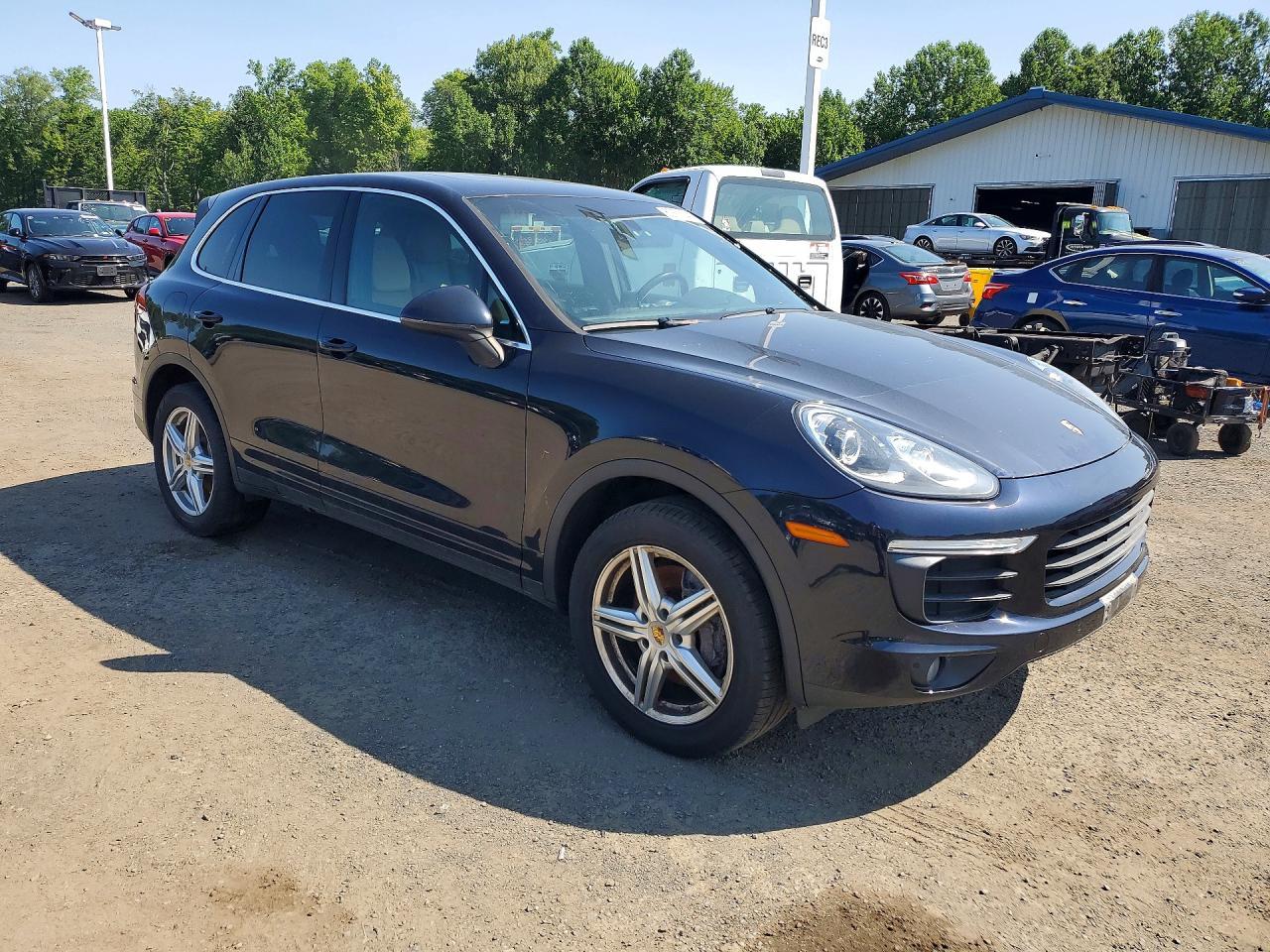 2016 Porsche Cayenne Base - Image 4