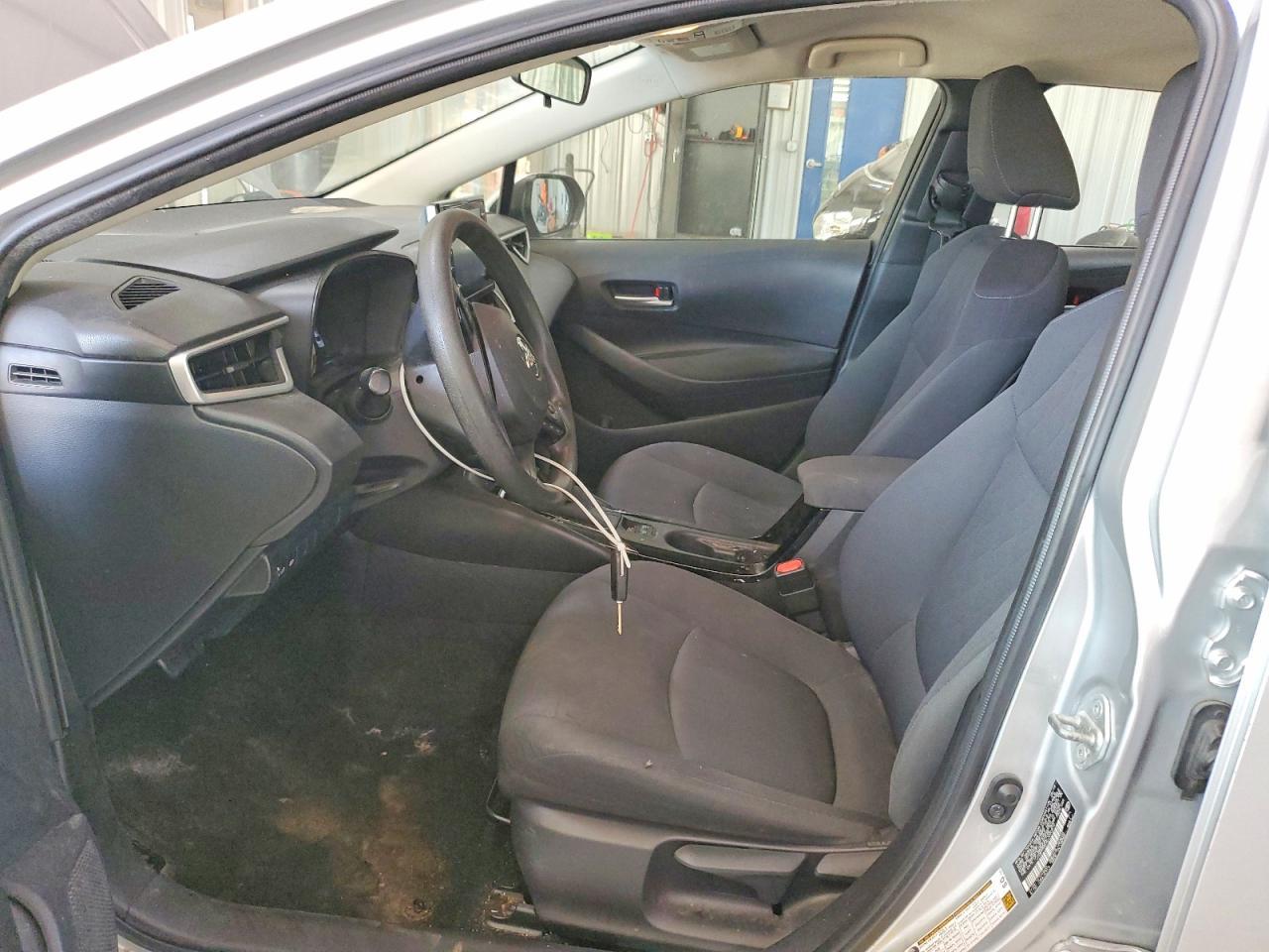 2020 Toyota Corolla Le - Фото 7