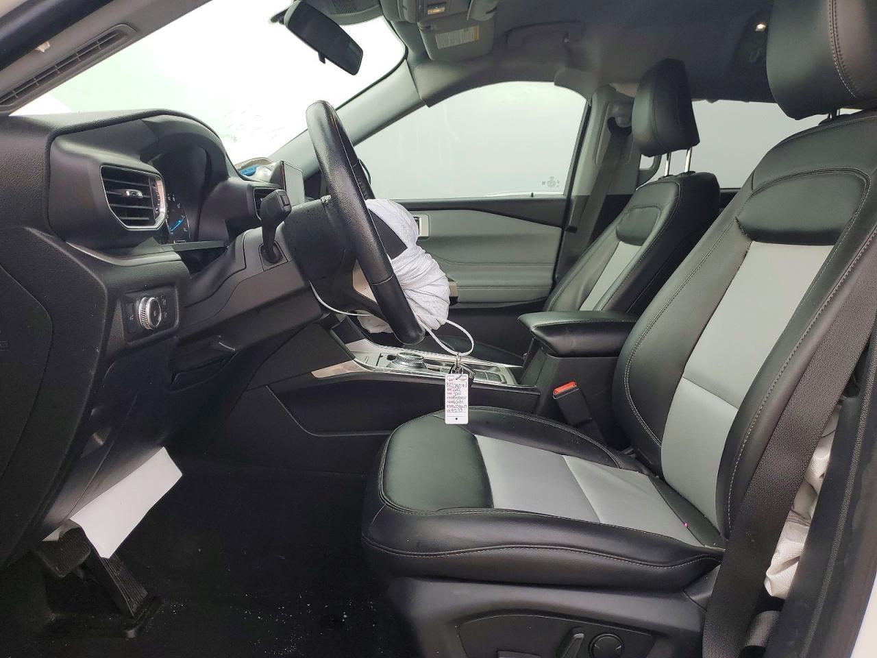 2022 Ford Explorer Xlt - Фото 7