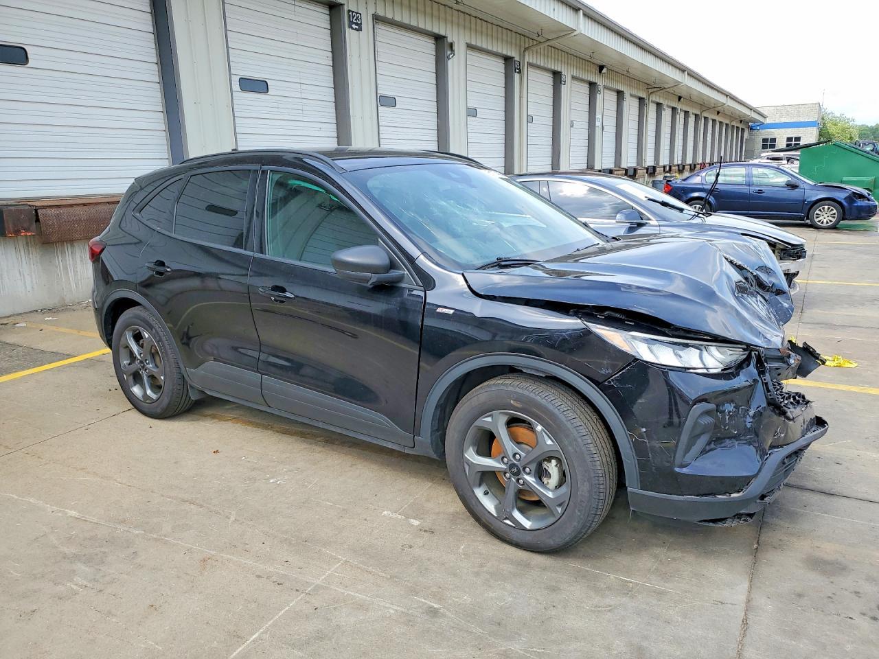 2025 Ford Escape St Line - Фото 4