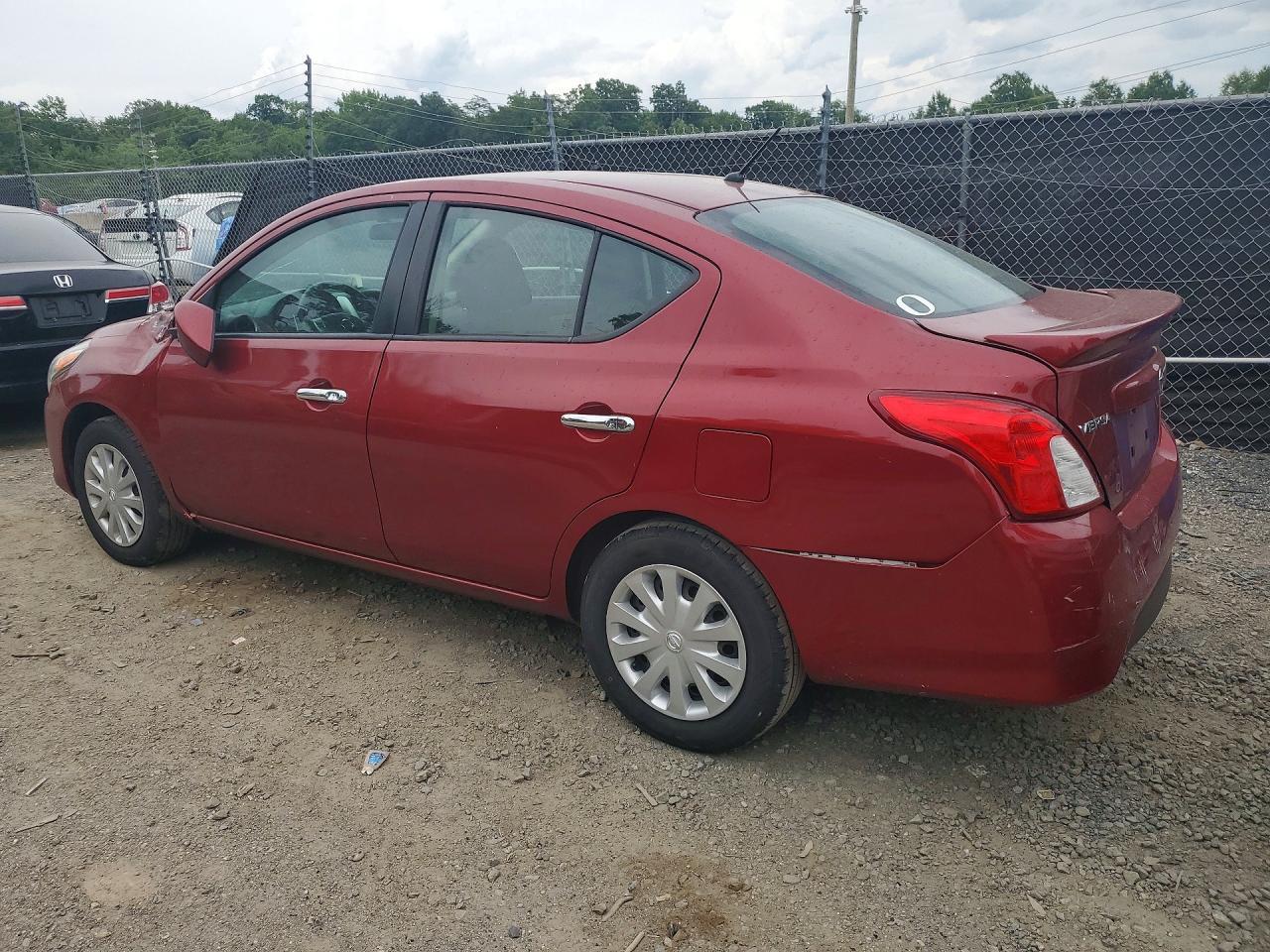 2019 Nissan Versa Sv - Image 2