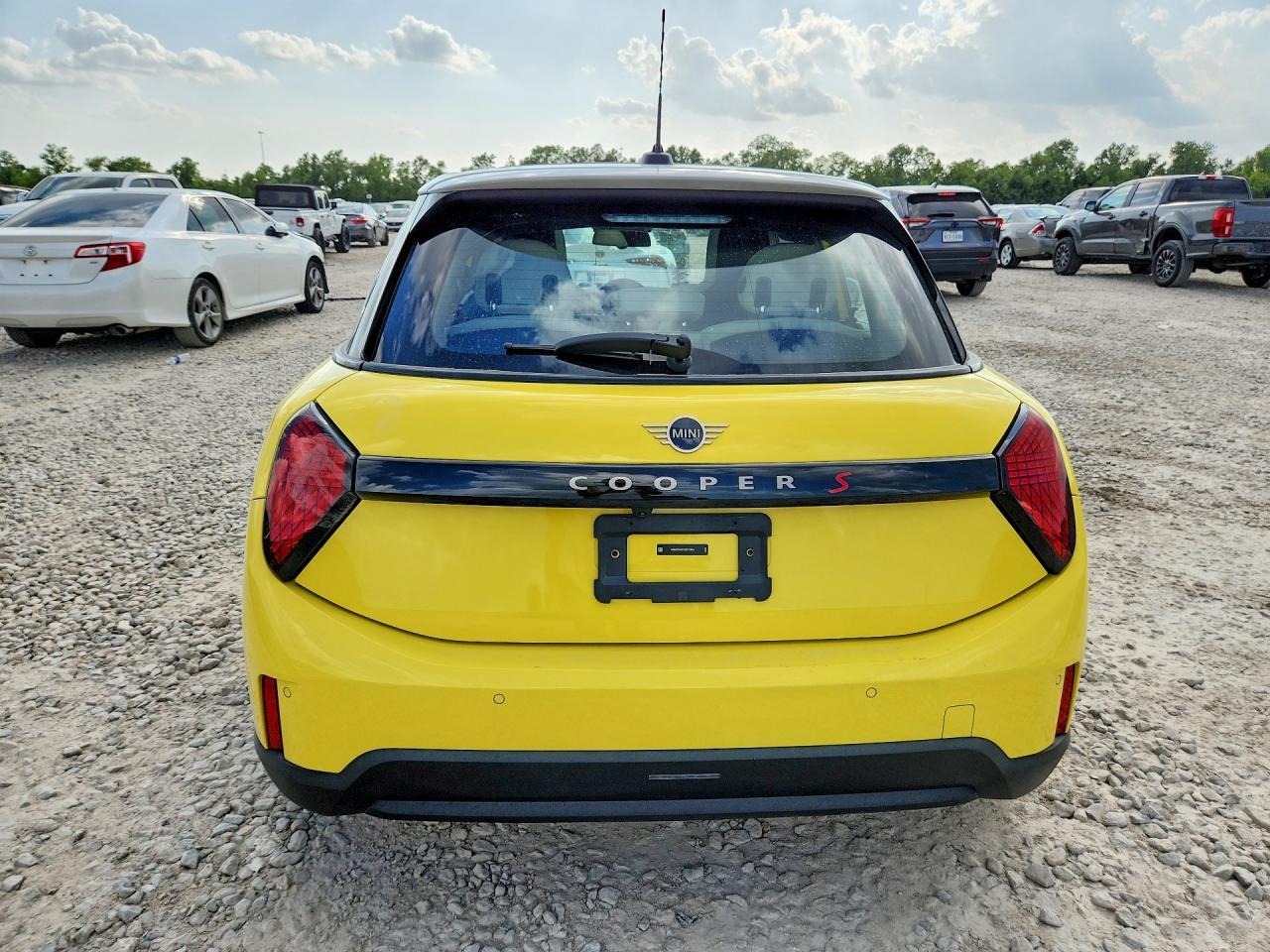 2025 Mini Cooper S - Фото 7