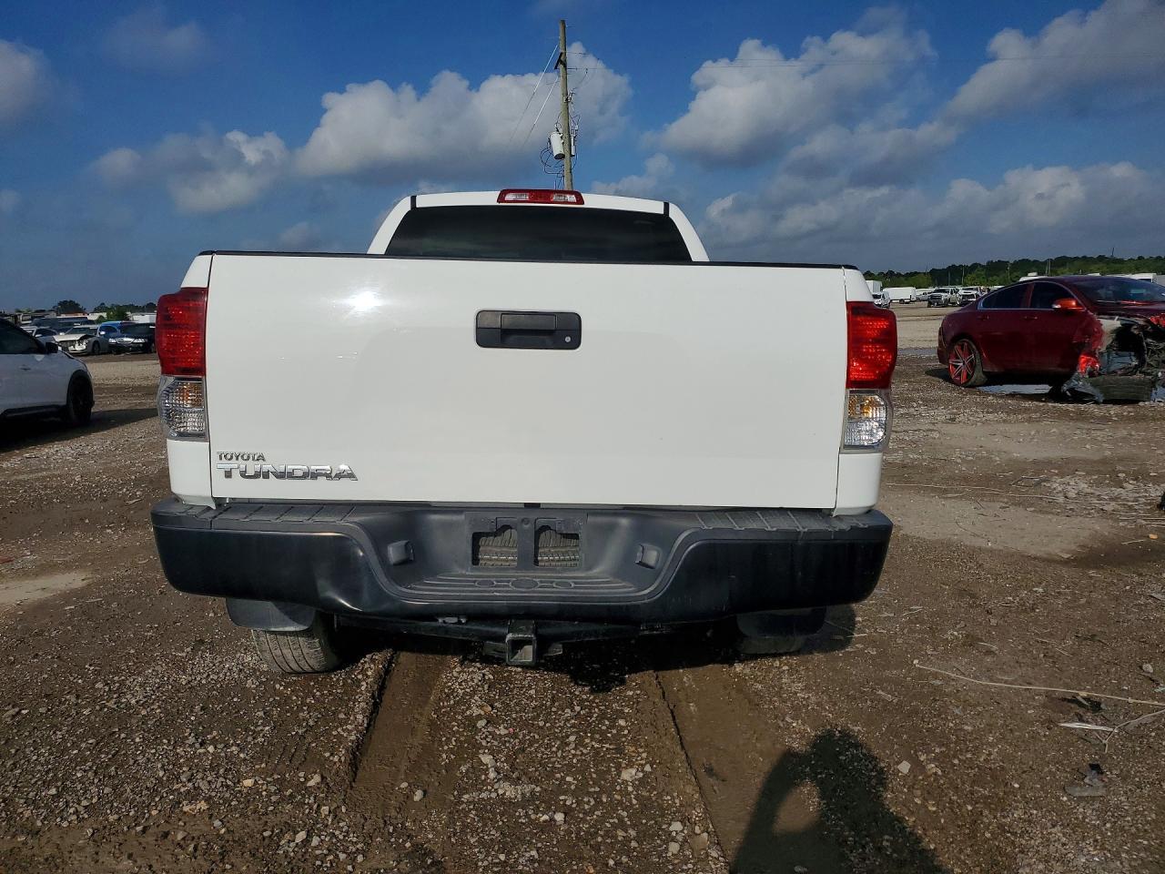 2013 Toyota Tundra Double Cab Sr5 - Image 6