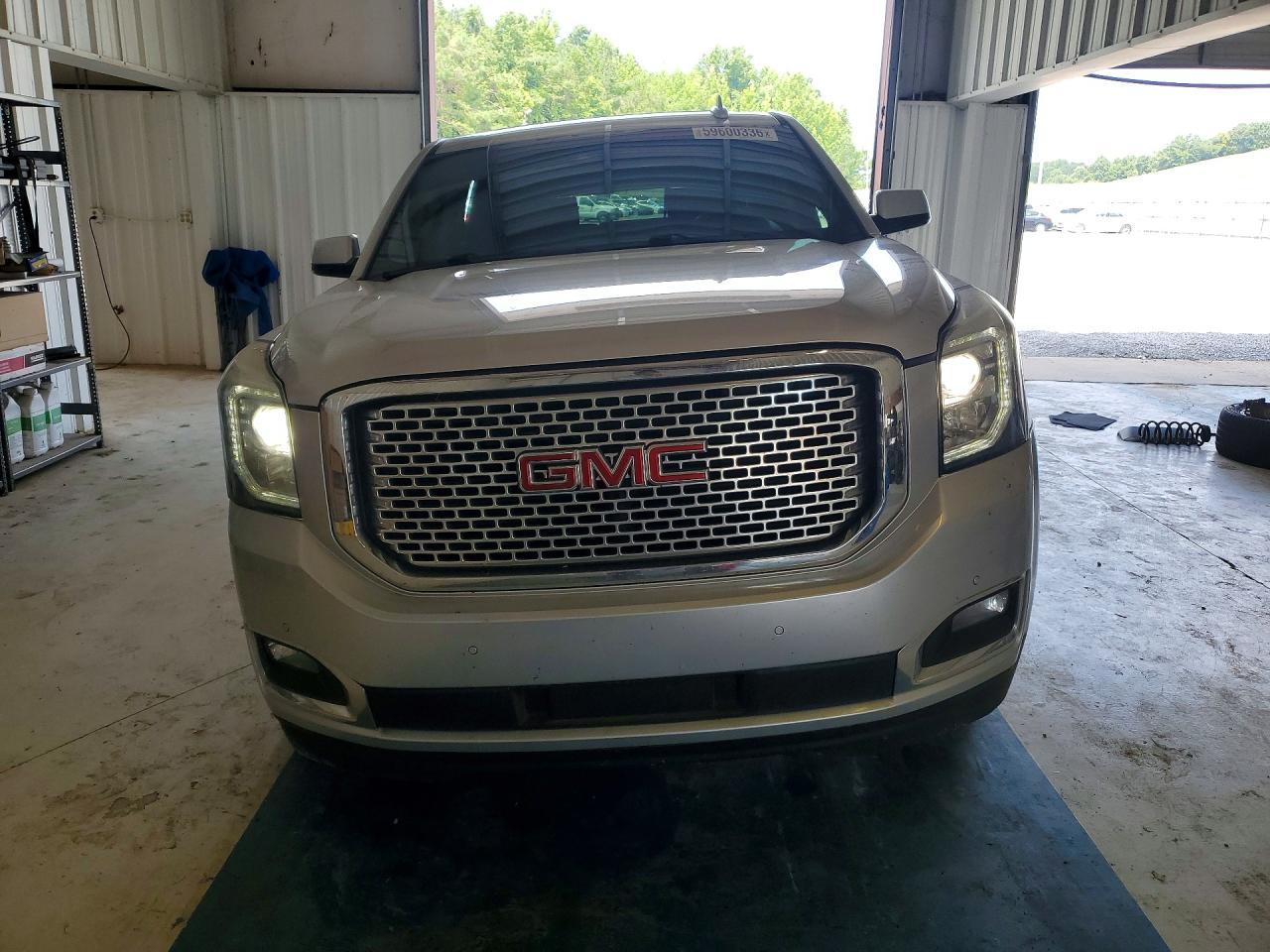 2017 GMC Yukon Xl Denali - Фото 5
