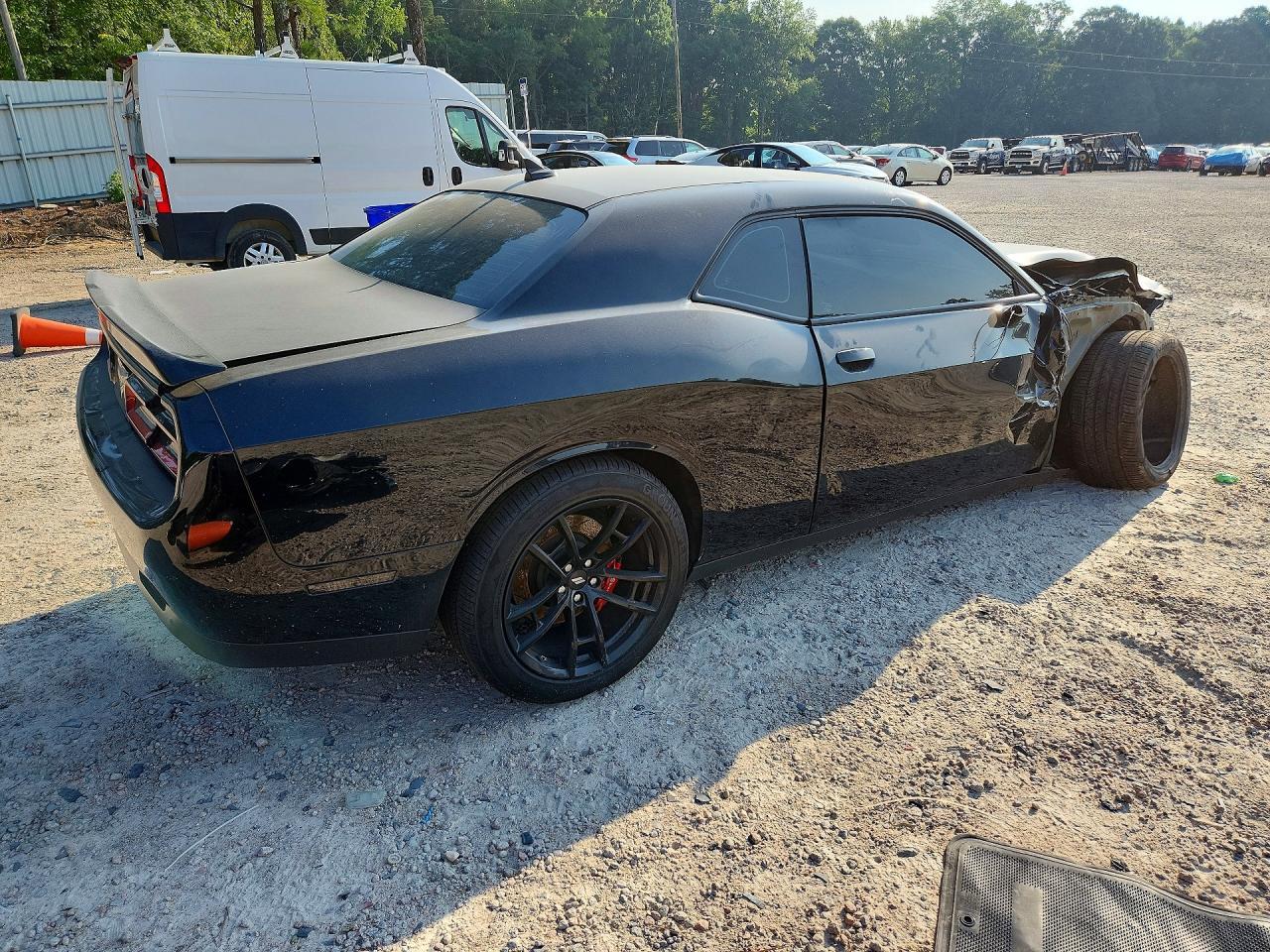2023 Dodge Challenger R/T - Фото 3