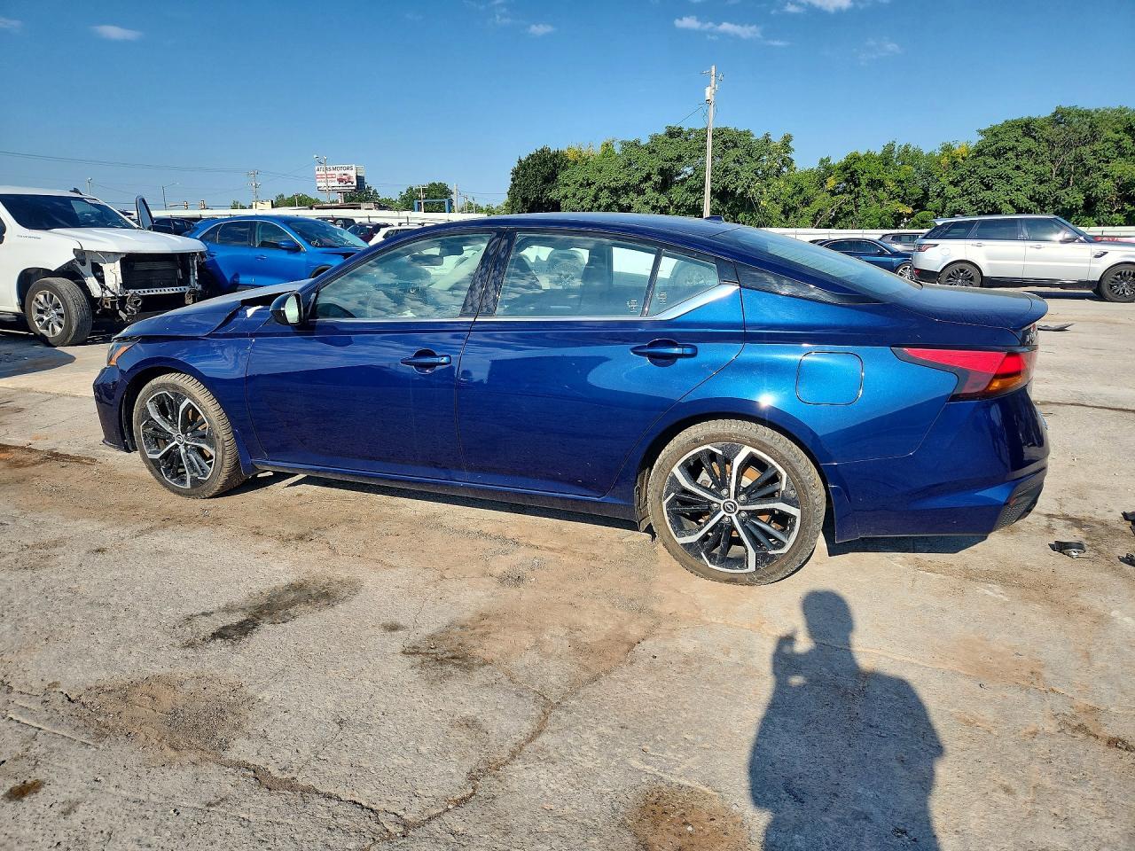 2023 Nissan Altima 2.5 Sr - Фото 2