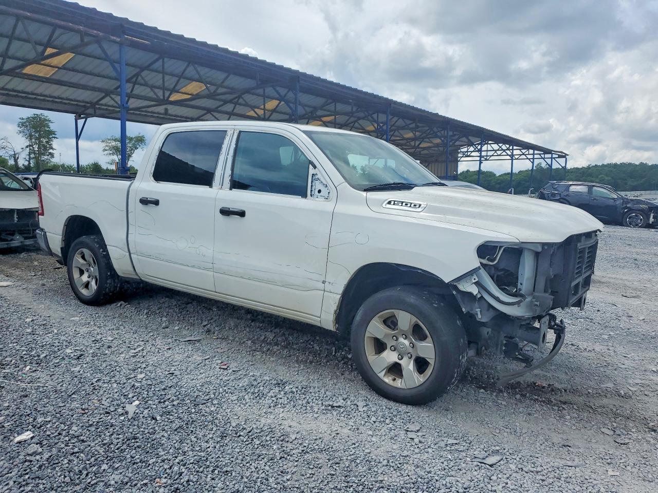 2019 Ram 1500 Tradesman - Image 4