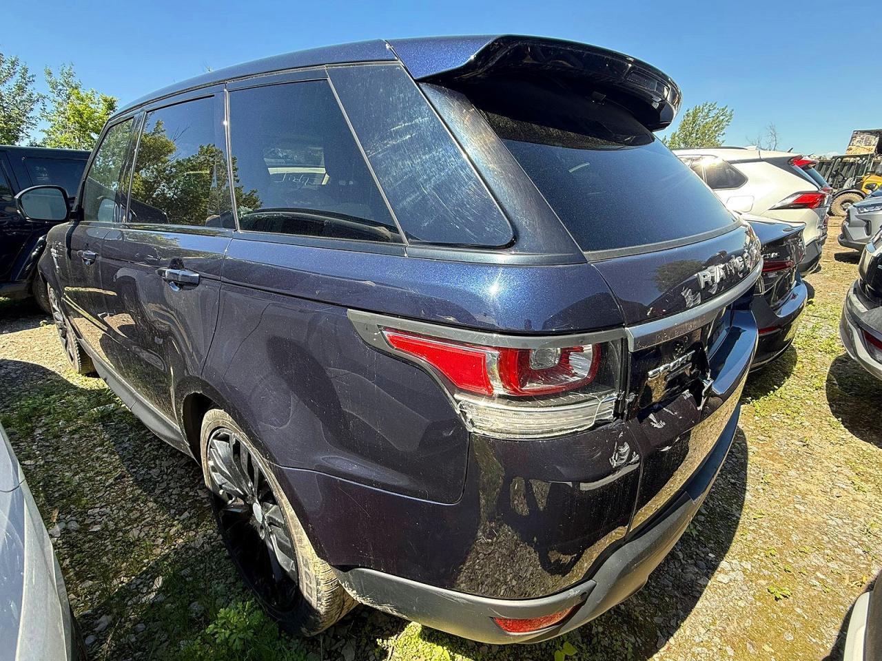 2017 Land Rover Range Rover Sport Hse - Image 3