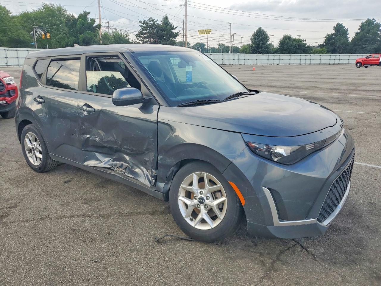 2023 Kia Soul Lx - Фото 4