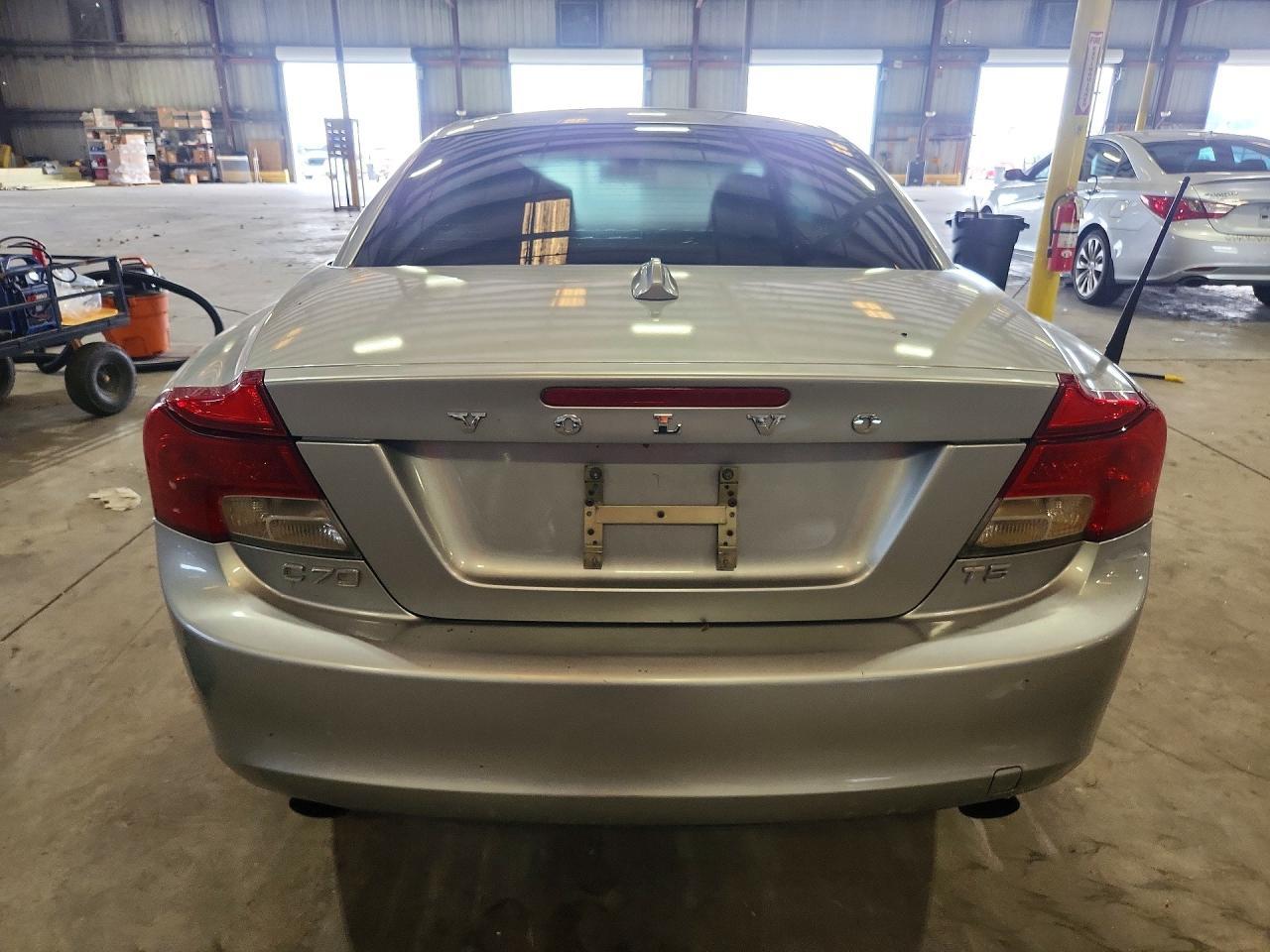 2012 Volvo C70 T5 - Фото 6