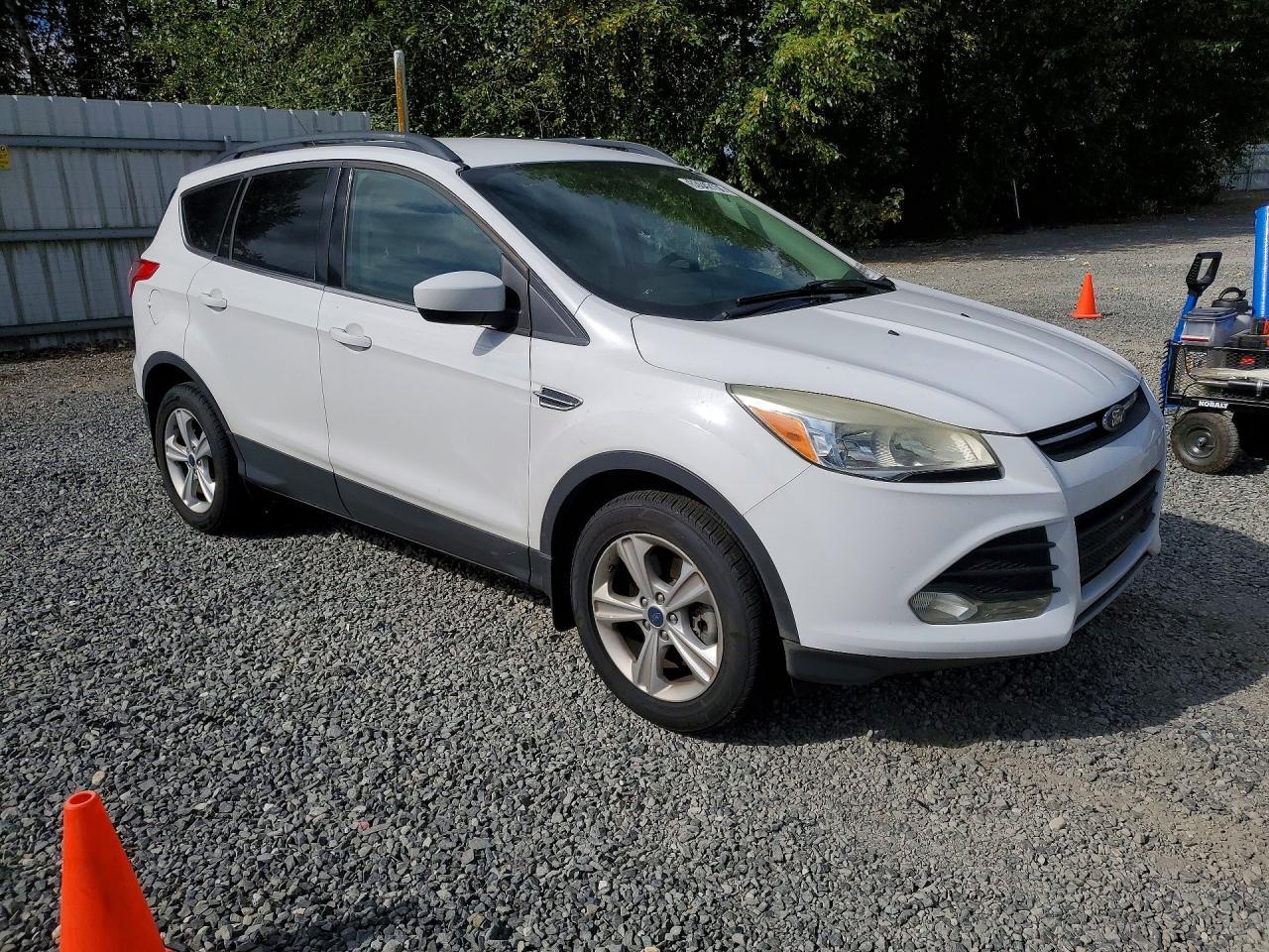 2014 Ford Escape Se - Image 4