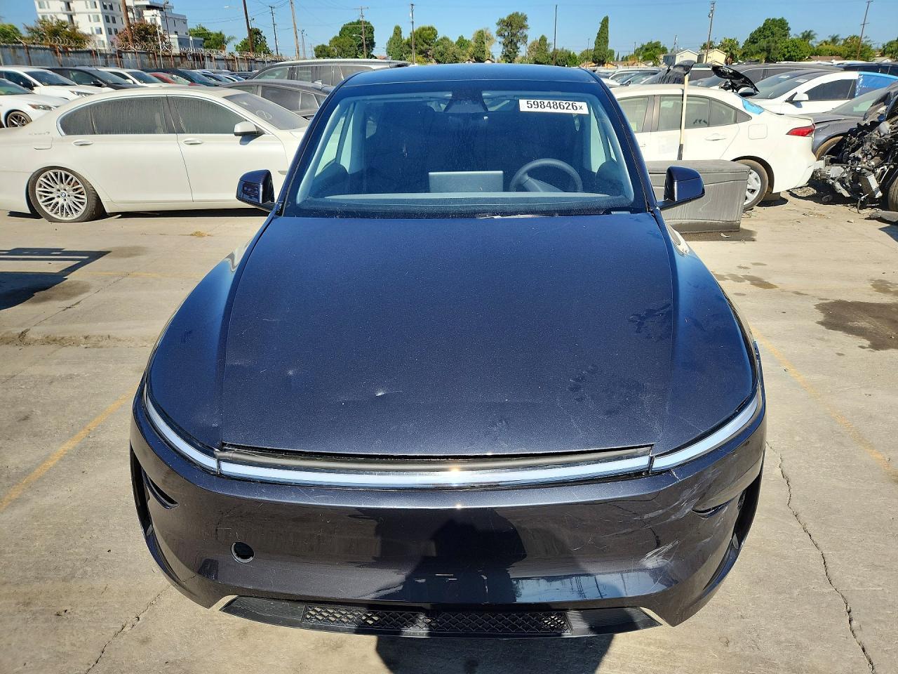 2026 Tesla Model Y - Фото 5