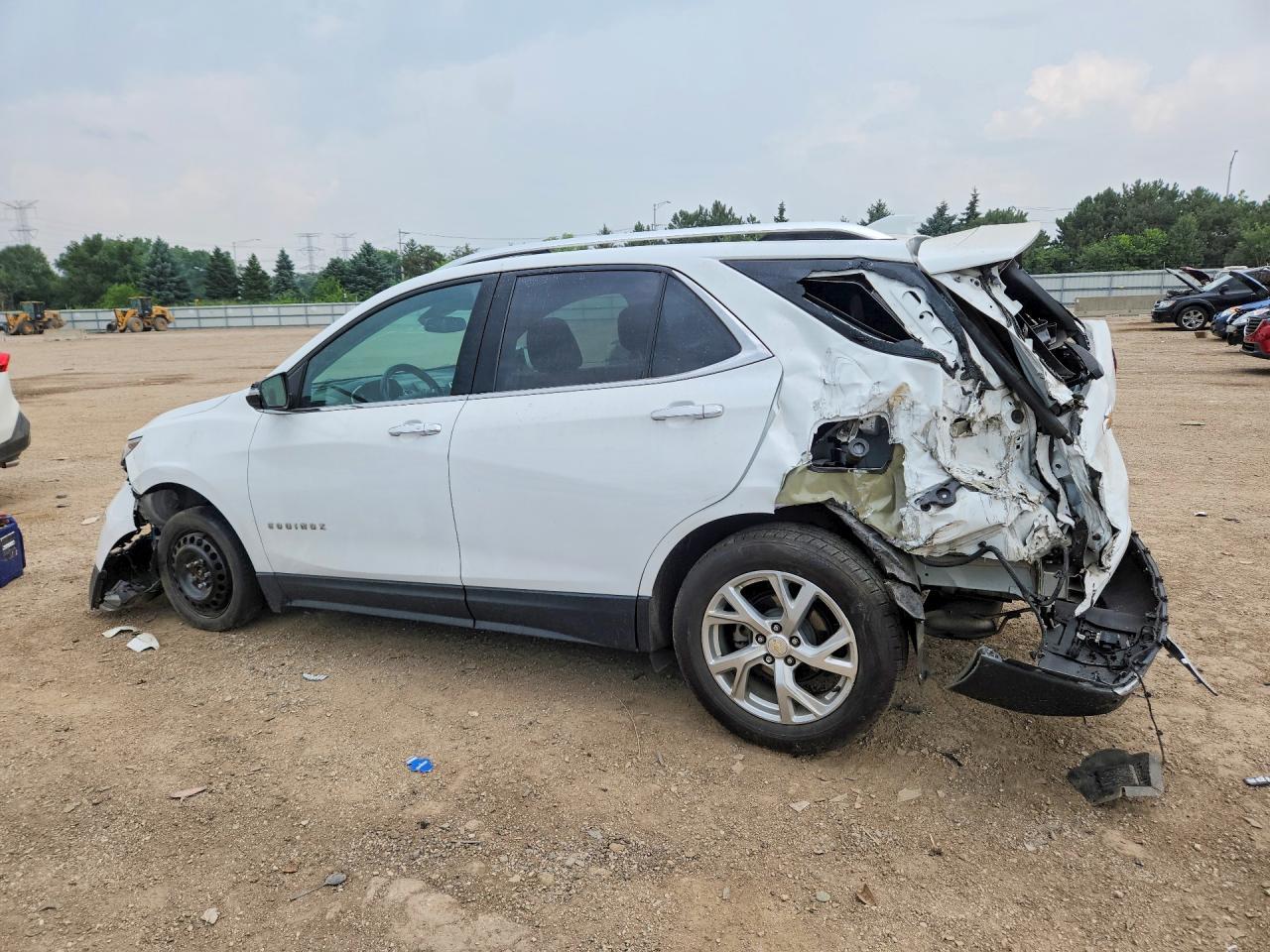 2021 Chevrolet Equinox Premier - Image 2