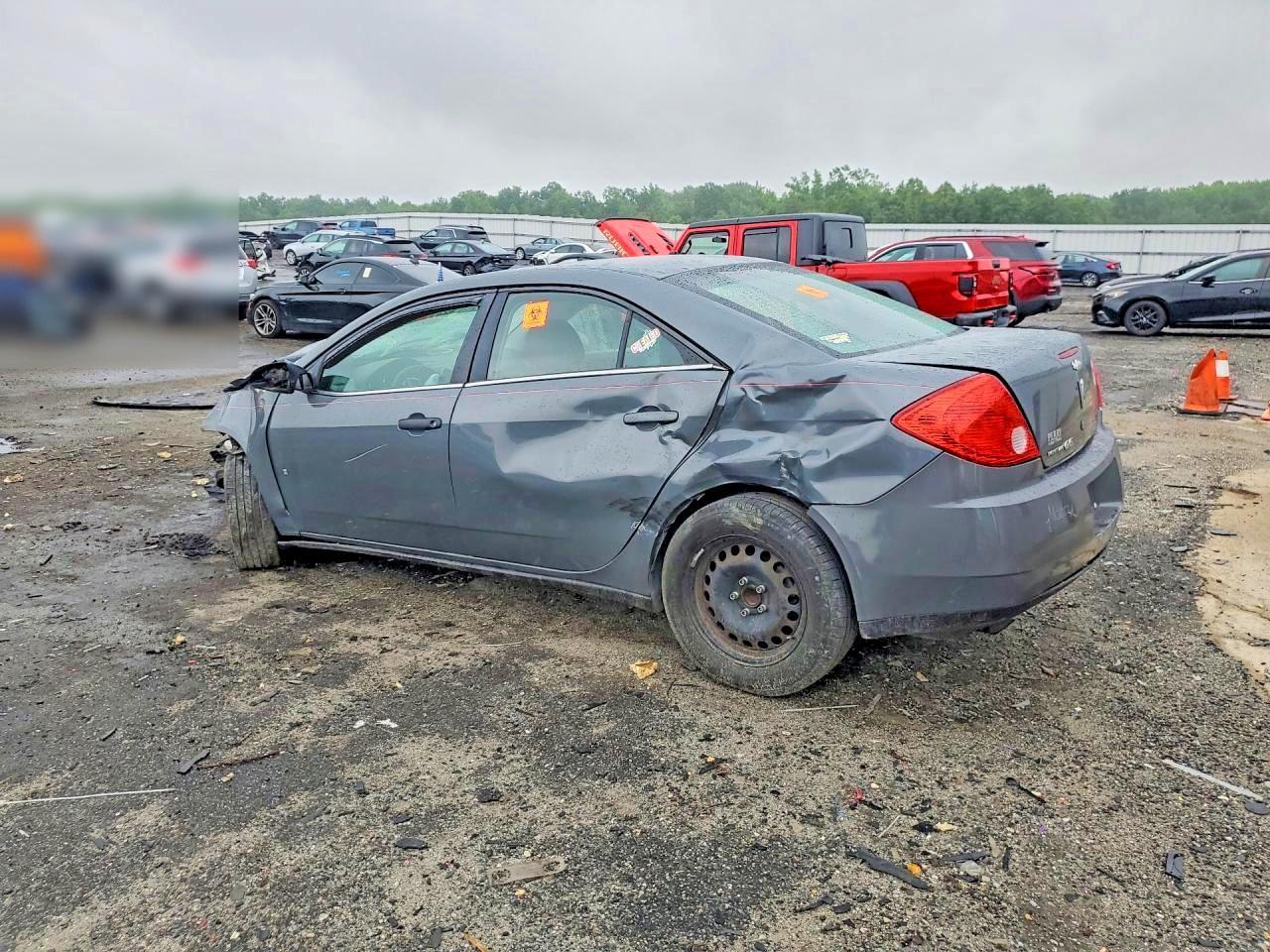 2008 Pontiac G6 Value Leader - Image 2