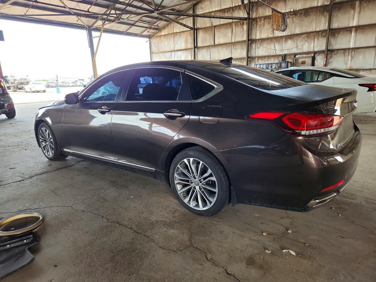 2015 Hyundai Genesis 3.8L - Image 2