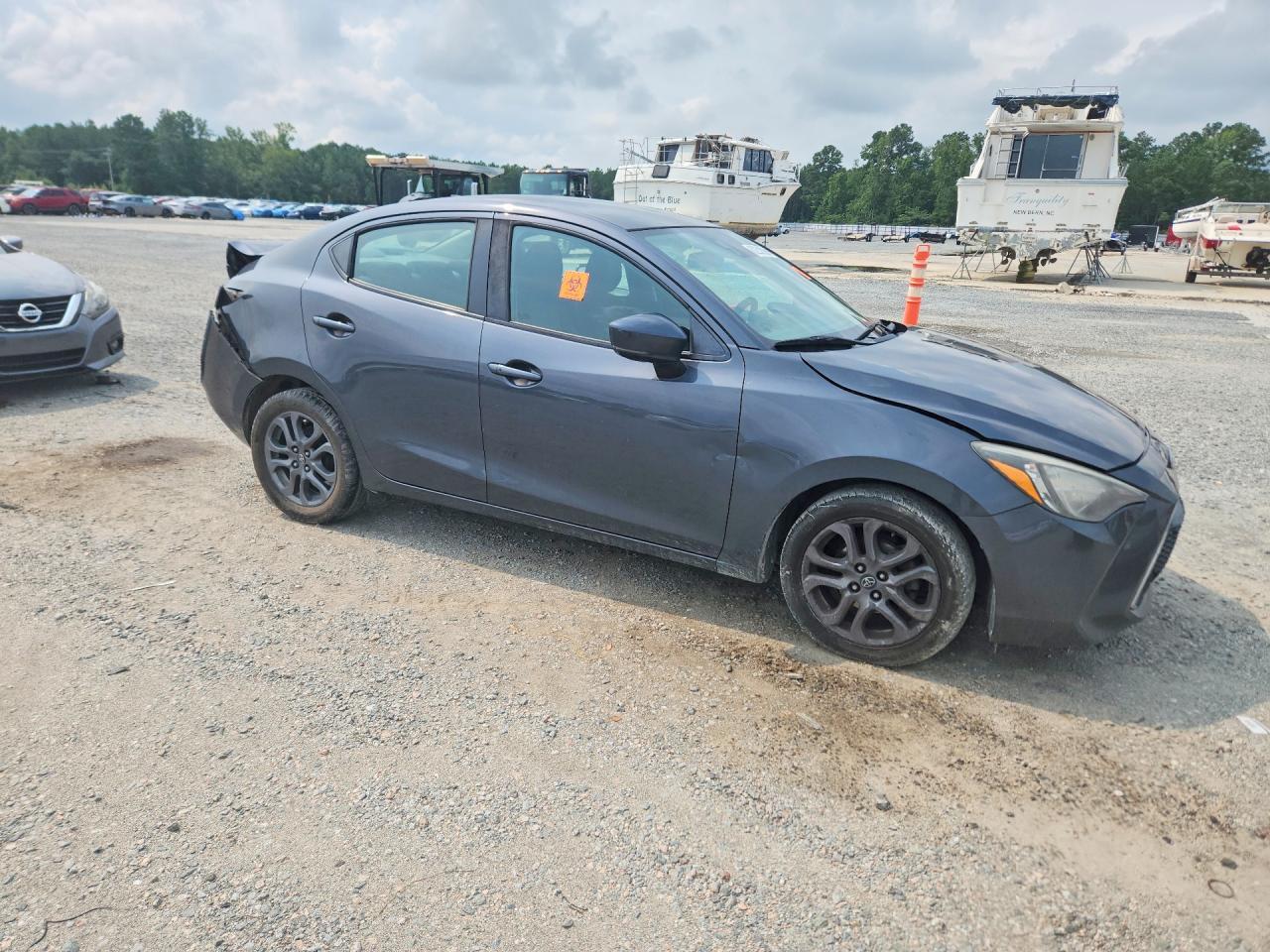 2019 Toyota Yaris Le - Фото 4