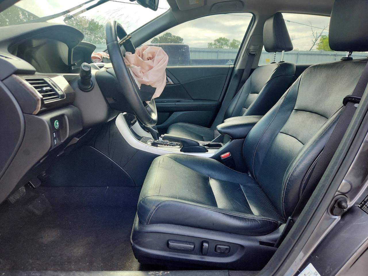2017 Honda Accord Hybrid Exl - Image 7