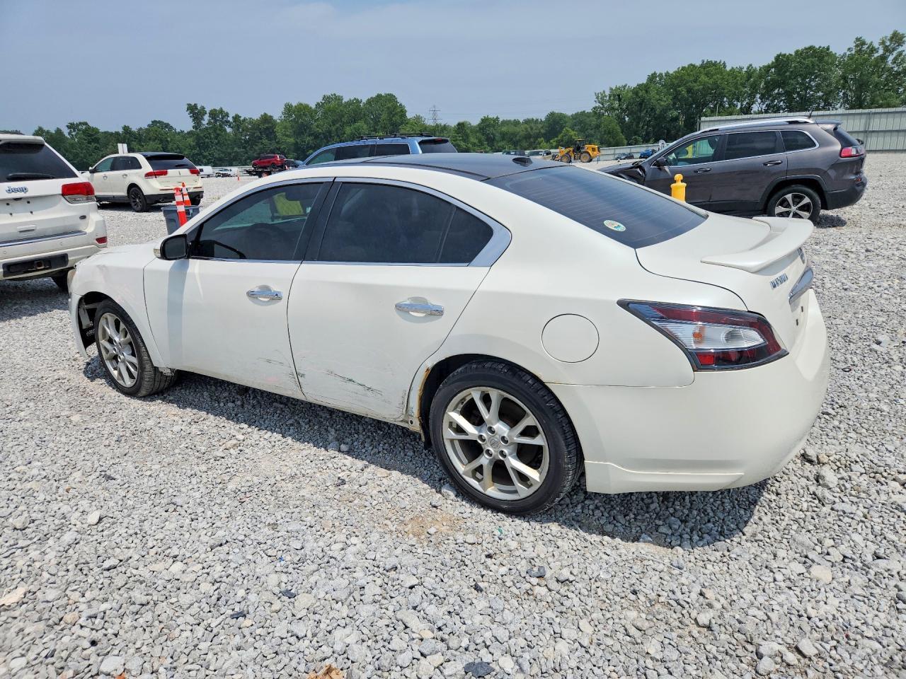 2012 Nissan Maxima 3.5 S - Image 2