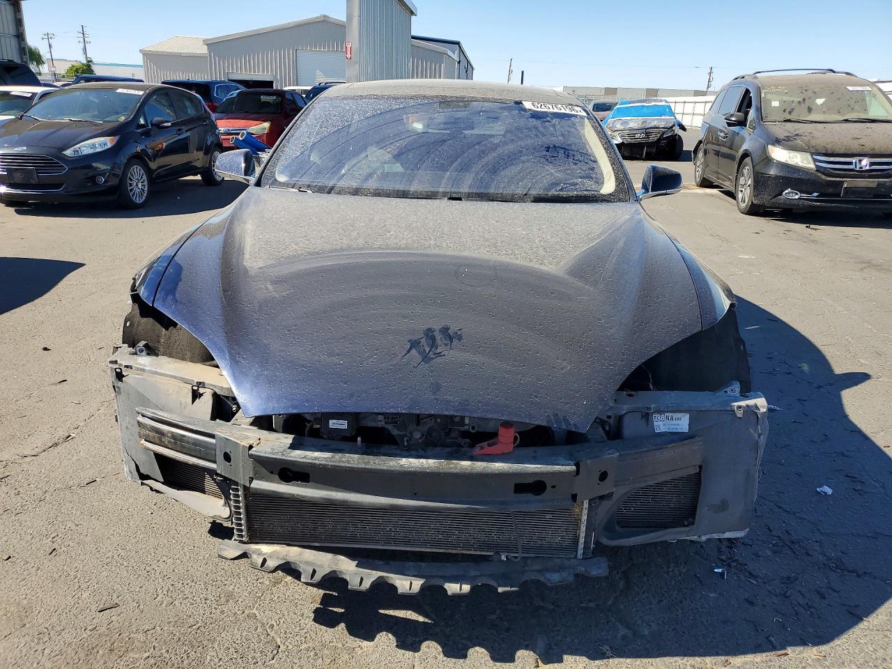 2014 Tesla Model S - Image 5