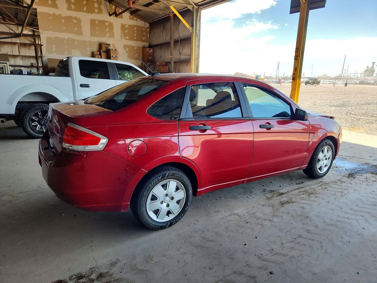 2011 Ford Focus S - Image 3