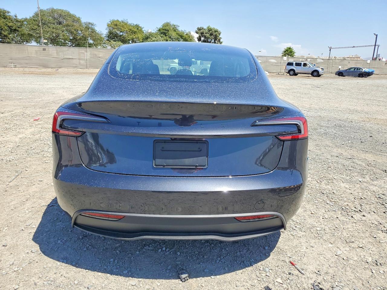 2026 Tesla Model 3 - Image 6