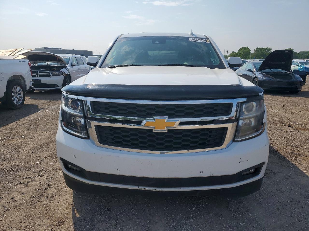2017 Chevrolet Suburban K1500 Lt - Фото 5