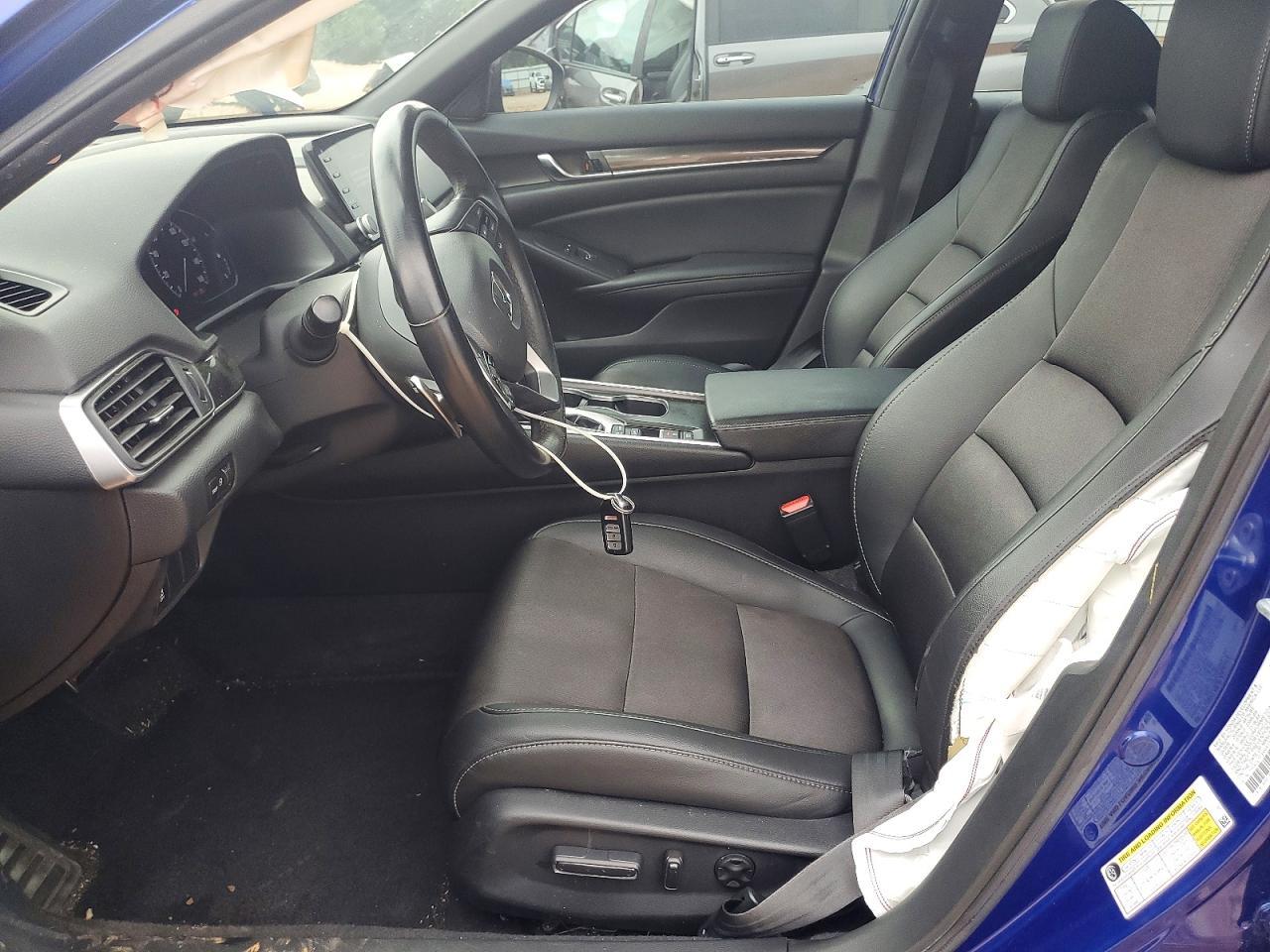 2021 Honda Accord Sport - Image 7