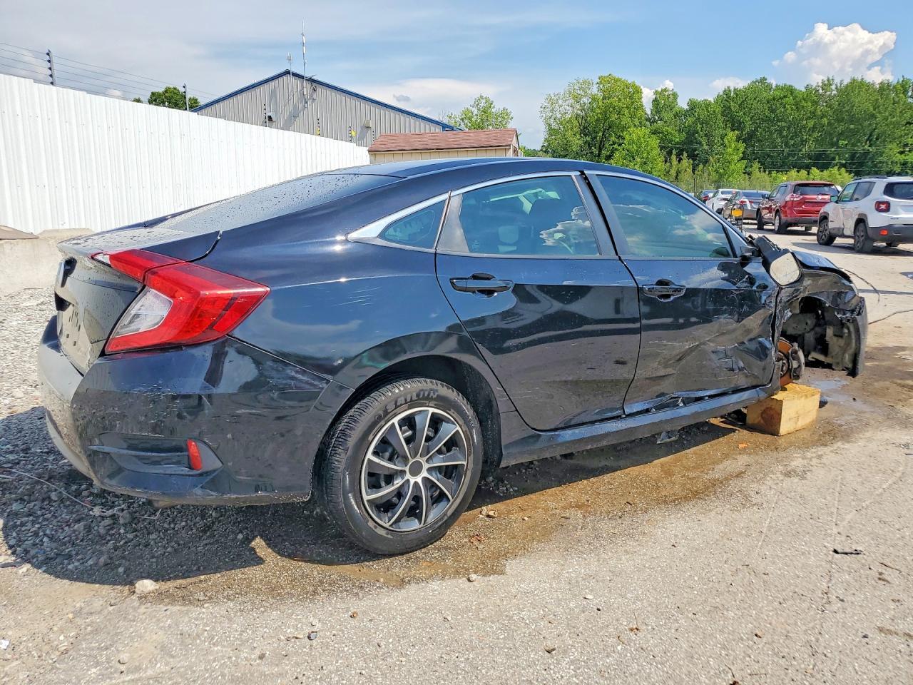 2017 Honda Civic Lx - Фото 3