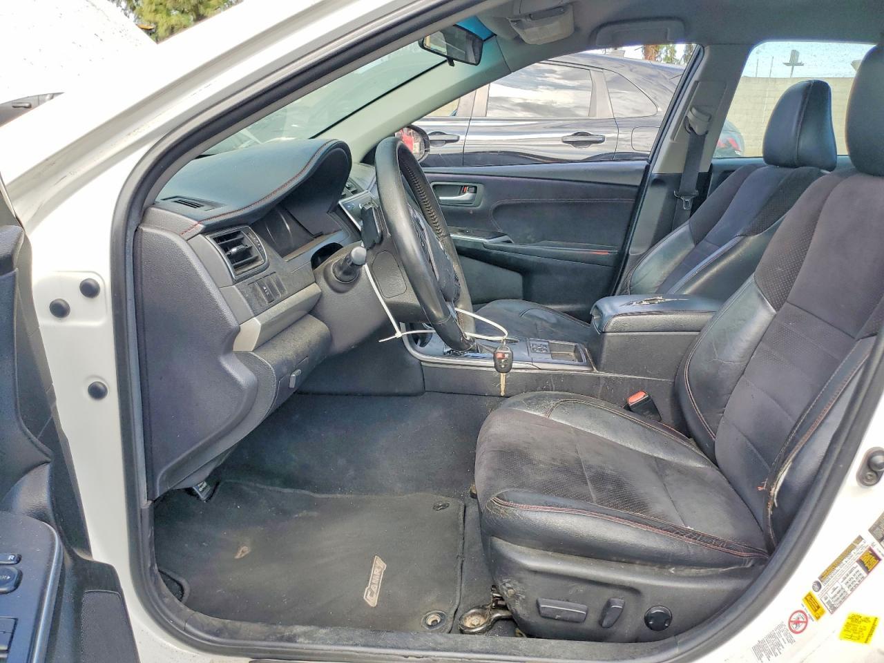 2015 Toyota Camry Xse - Image 7