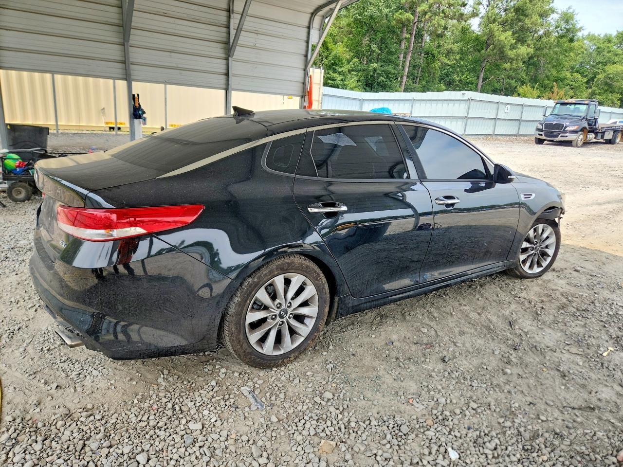 2016 Kia Optima Ex - Фото 3