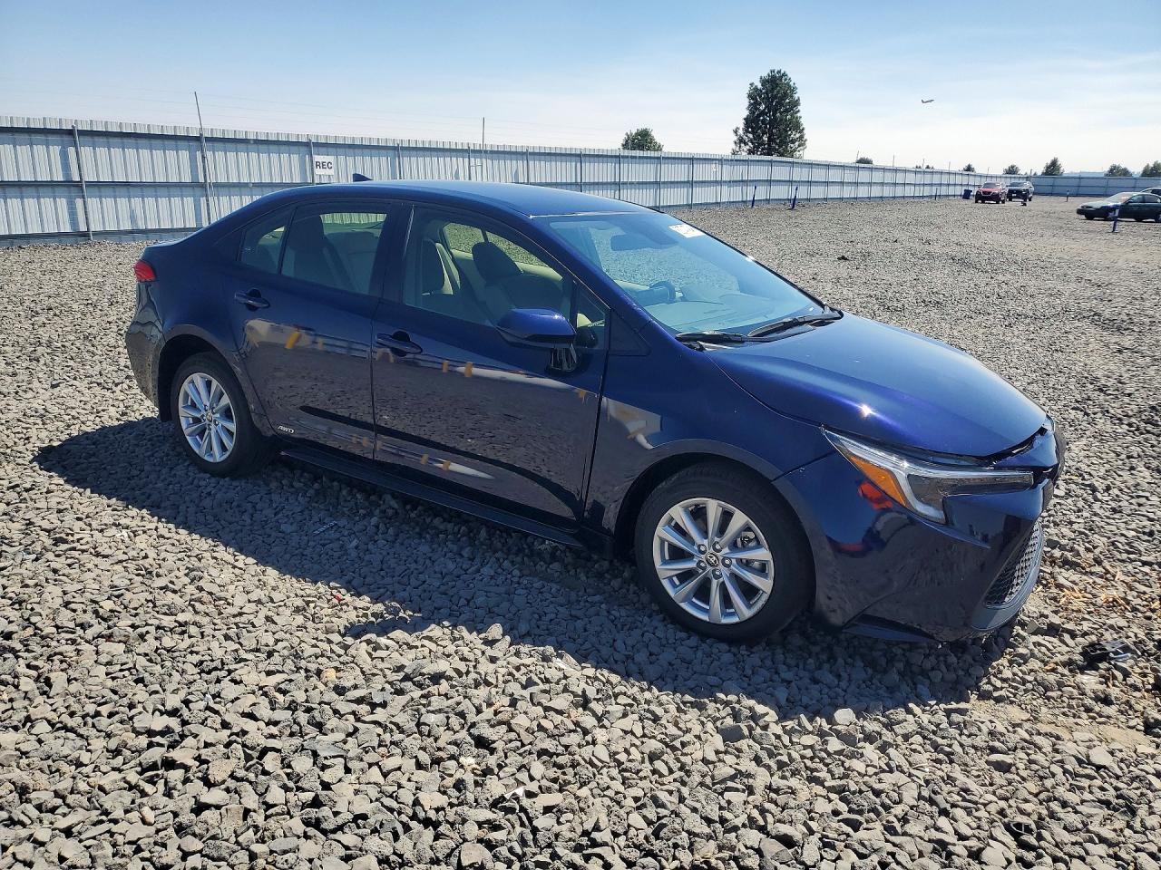2025 Toyota Corolla Hybrid Le - Фото 4