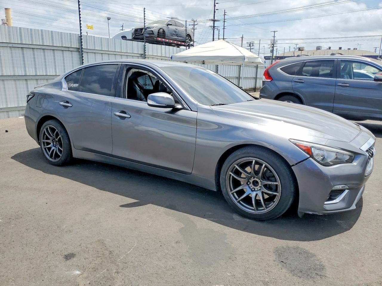 2019 Infiniti Q50 3.0T Luxe - Фото 4