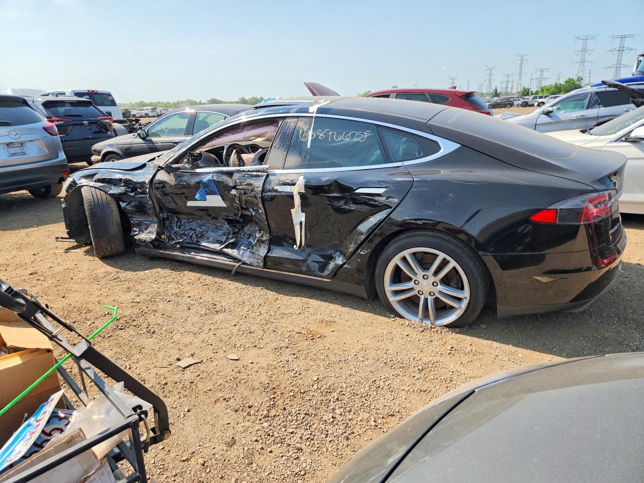 2015 Tesla Model S 70D - Фото 2