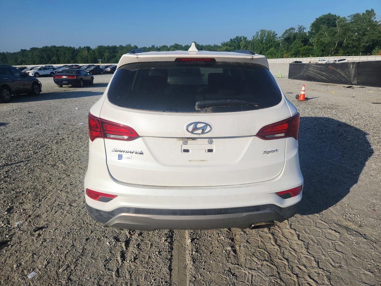 2017 Hyundai Santa Fe Sport 2.4L - Фото 6