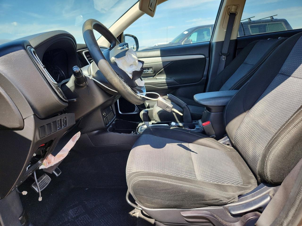 2018 Mitsubishi Outlander Es - Image 7