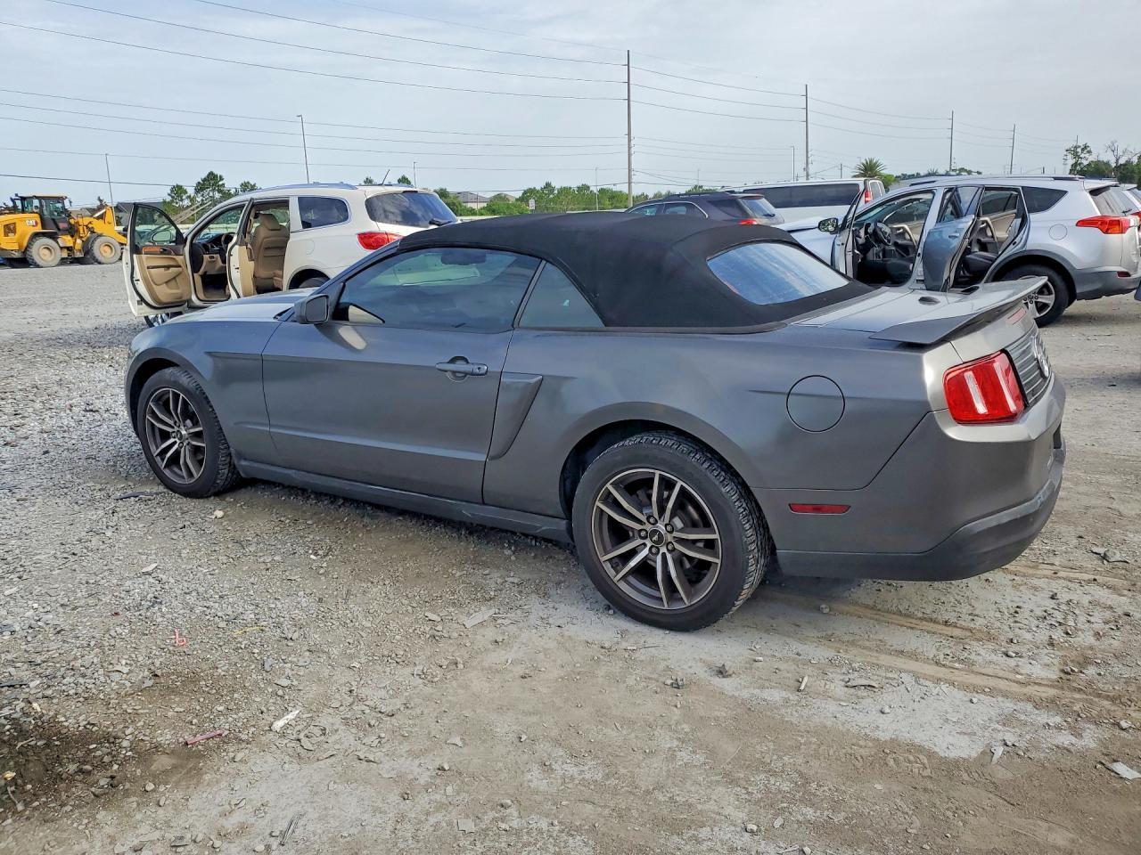 2010 Ford Mustang - Image 2