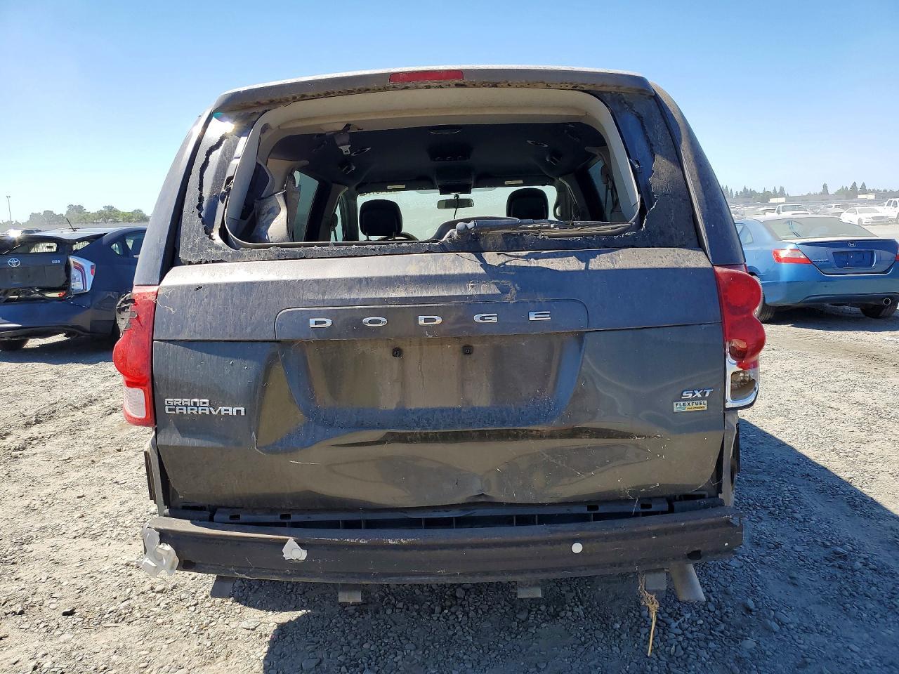 2017 Dodge Grand Caravan Sxt - Фото 6