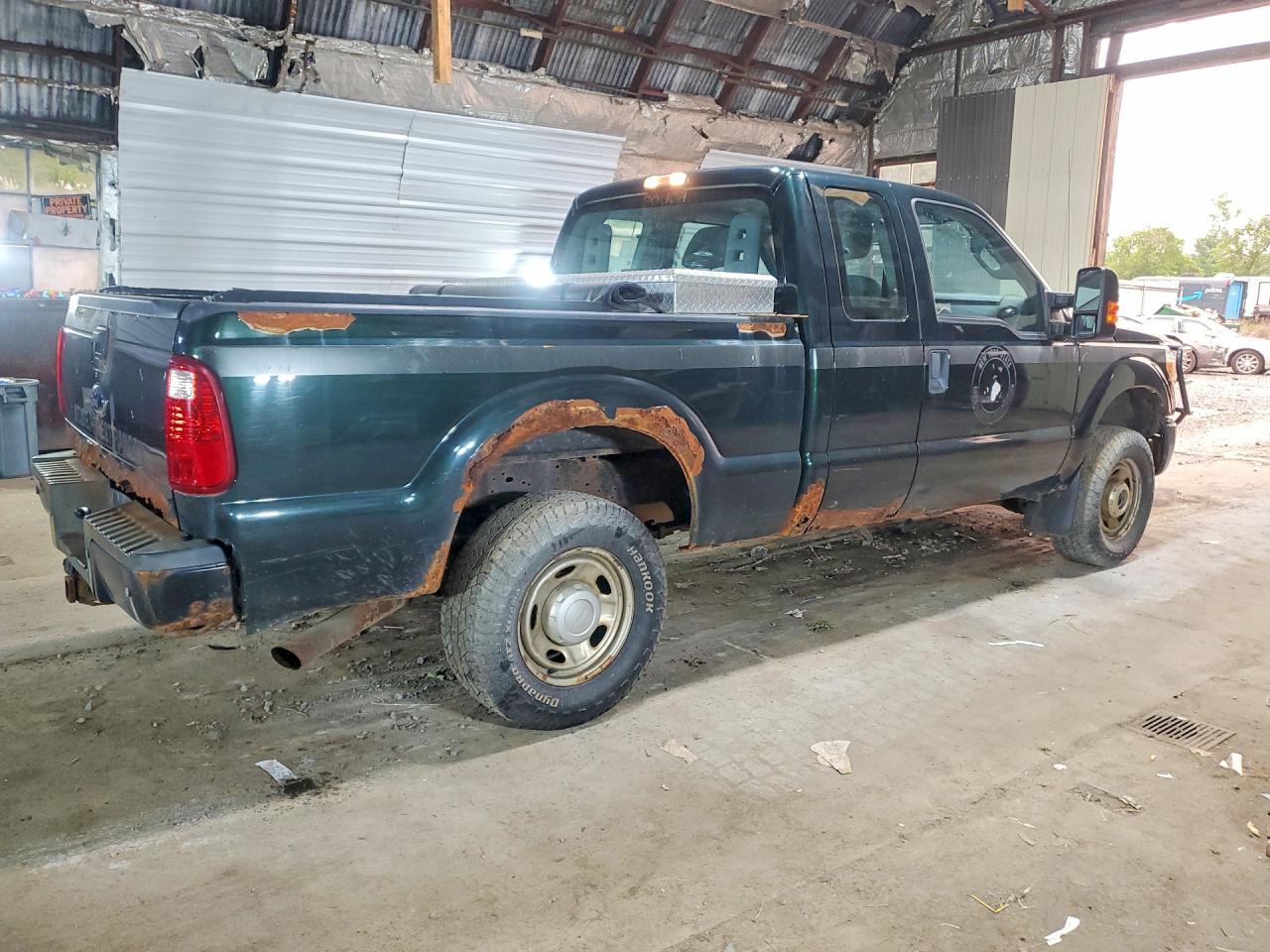 2015 Ford F250 Super Duty - Фото 3