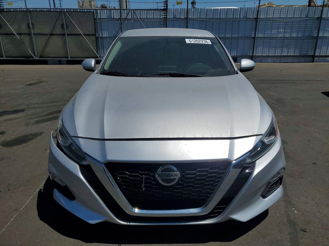 2020 Nissan Altima S - Фото 5