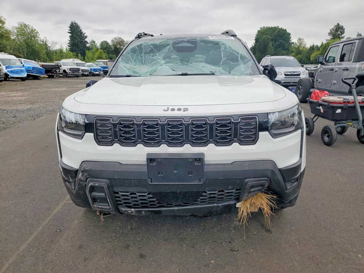 2026 Jeep Cherokee Overland - Image 5