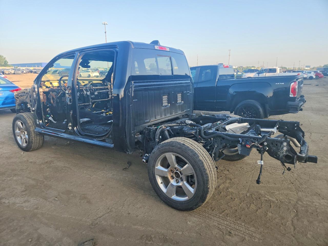 2025 Ram 1500 Big Horn/Lone Star - Image 2