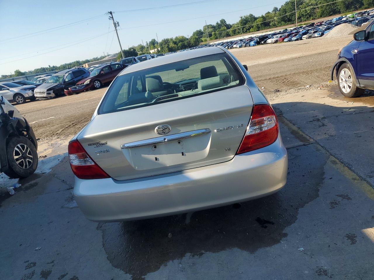 2003 Toyota Camry Le V6 - Фото 6
