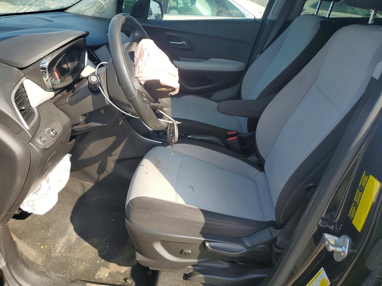 2022 Chevrolet Trax Ls - Фото 7