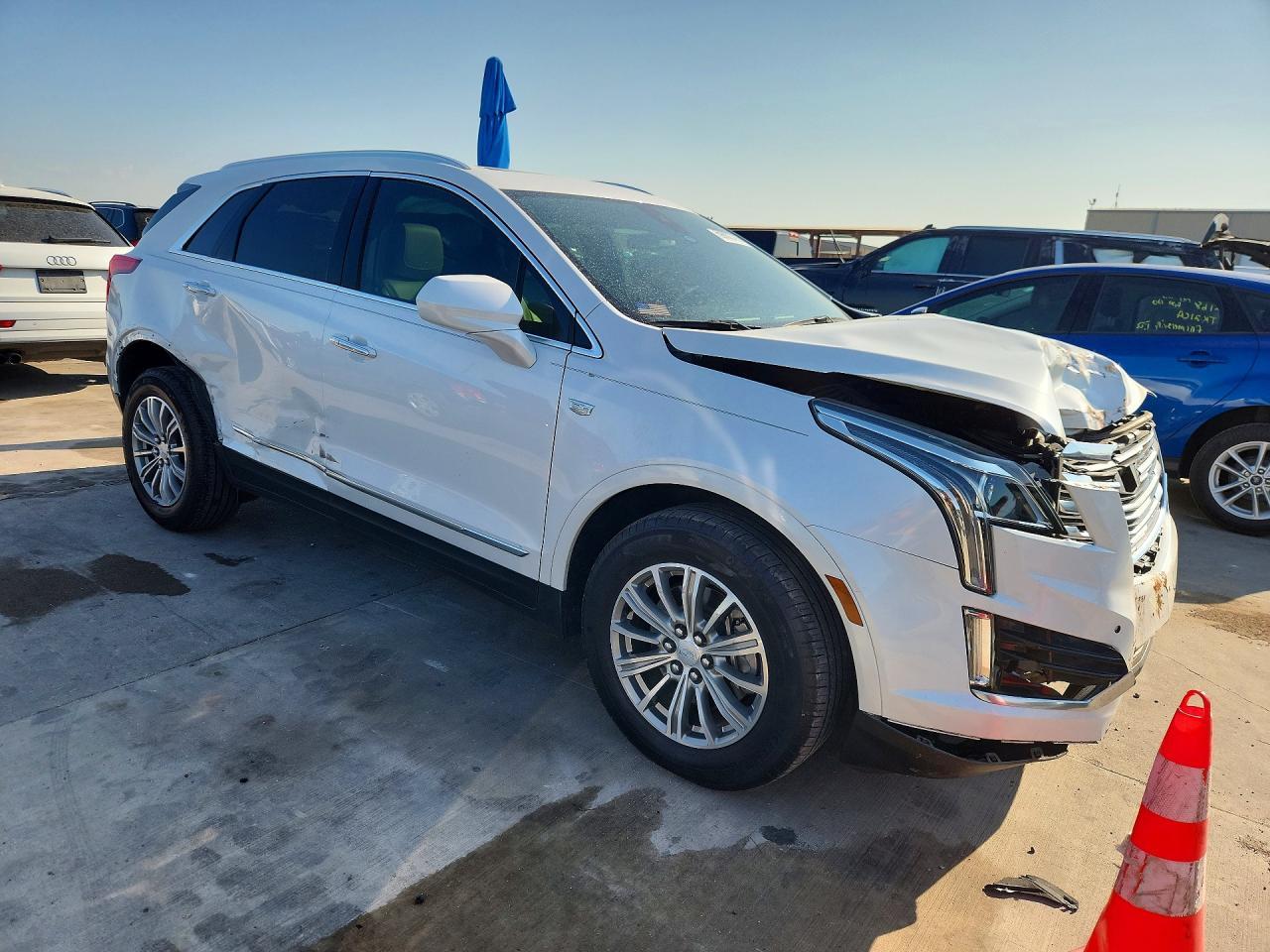 2018 Cadillac Xt5 Luxury - Image 4
