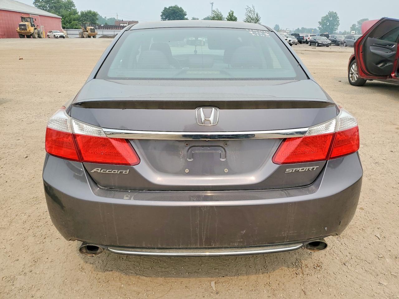 2013 Honda Accord Sport - Image 6