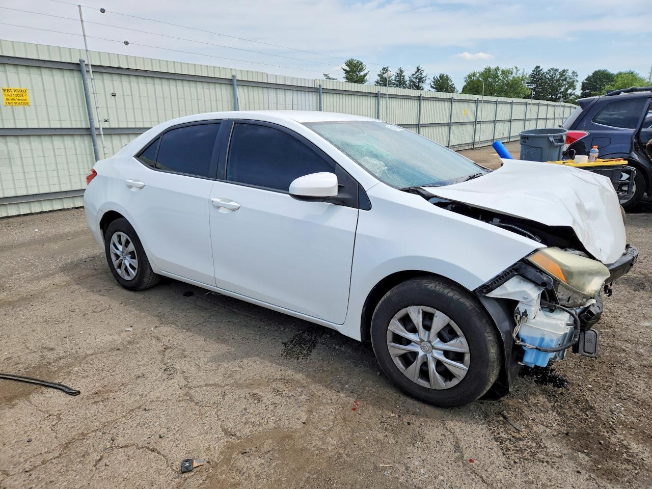 2015 Toyota Corolla L - Фото 4