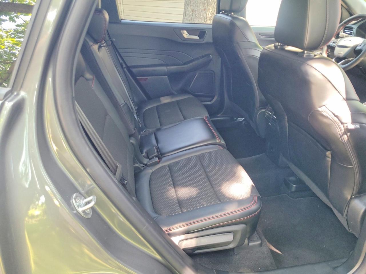 2025 Ford Escape St Line - Image 6