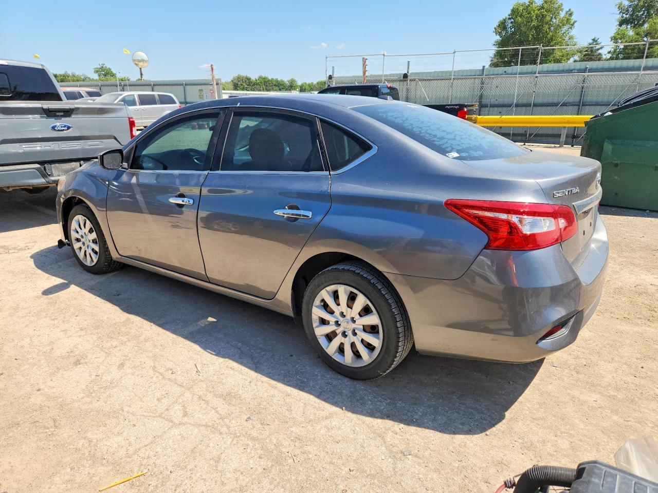 2017 Nissan Sentra Sv - Фото 2