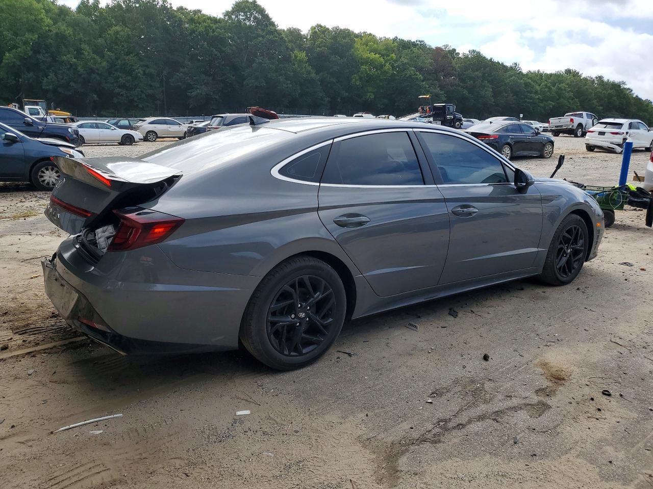 2021 Hyundai Sonata Sel - Image 3